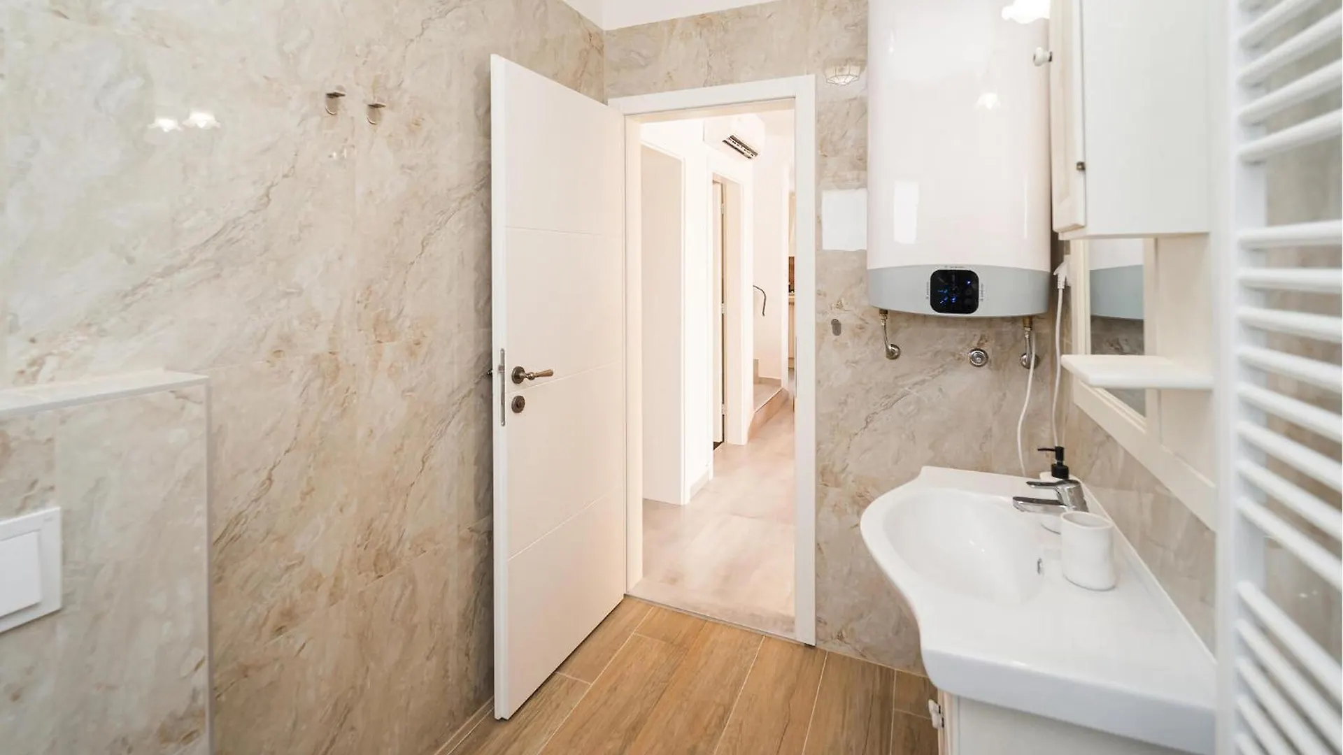 Awesome Home In Krnica With Wi-Fi Croatia