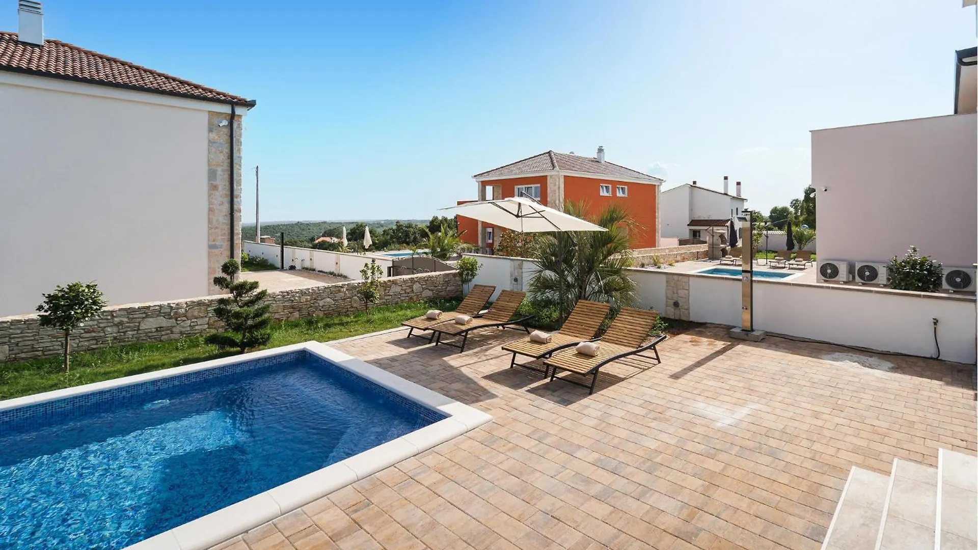 Awesome Home In Krnica With Wi-Fi Holiday home