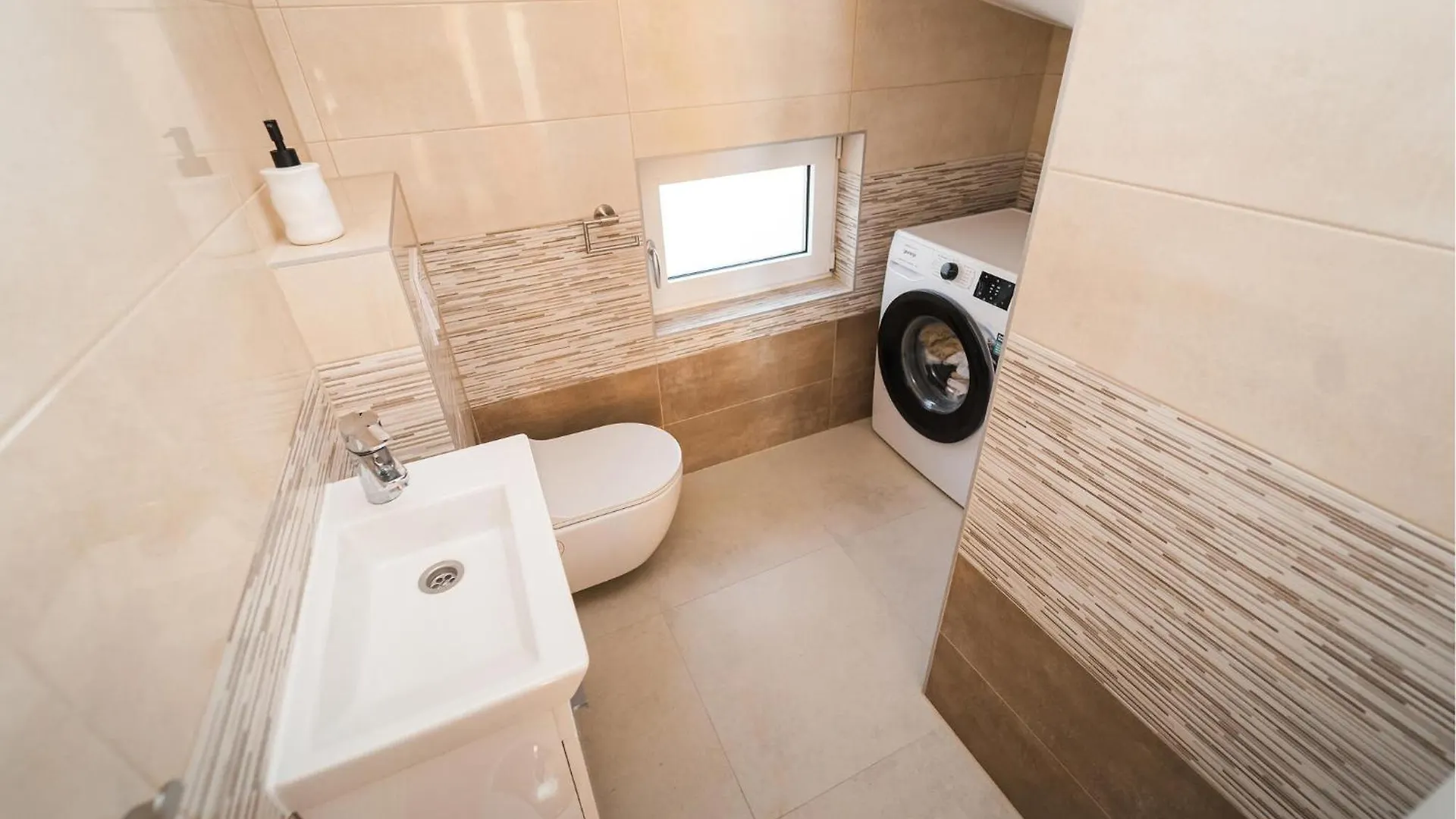 Awesome Home In Krnica With Wi-Fi